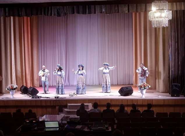 Ансамбль «Злато-Серебро» выступил в санатории «Березовая роща»